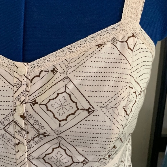 Nine West Brown Cream Geometric Cami Button Top - Picture 3 of 5